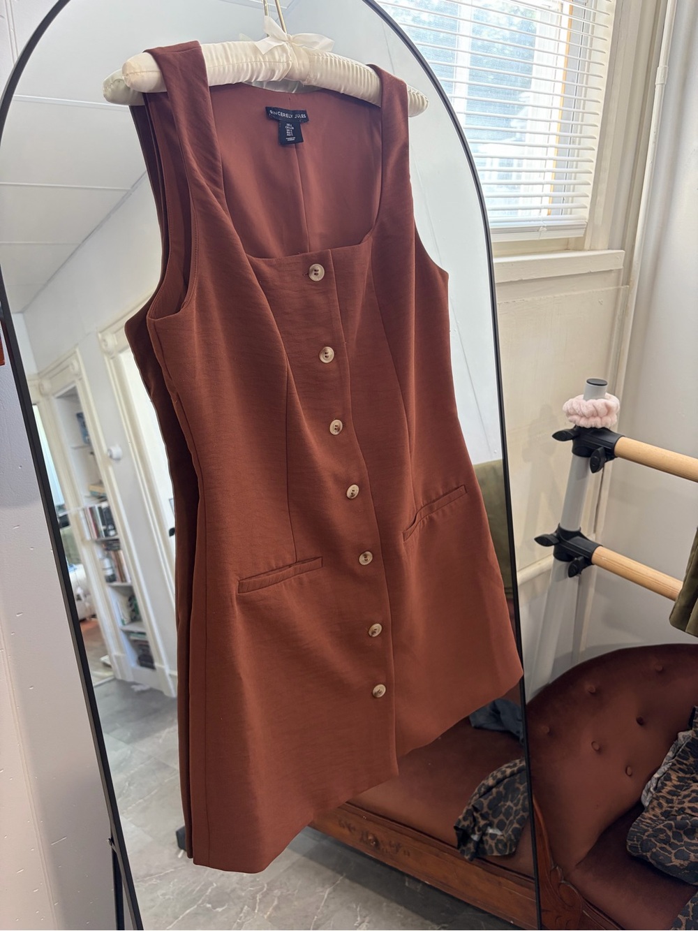Women’s Brown Button-Front Sleeveless Dress